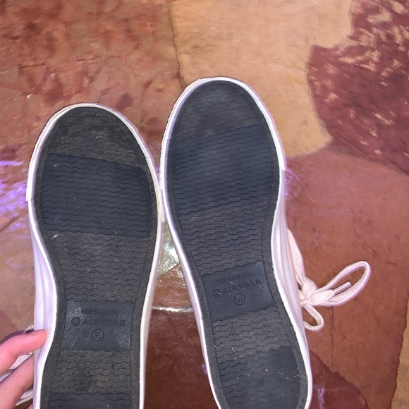 Pink shoes - Picture 4 of 4